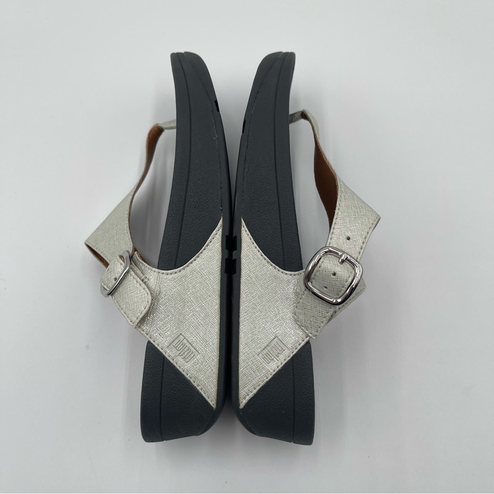 Fitflop Women’s Size 8 The Skinny Deluxe Silver Thong Sandals Shoes Cushioned - Picture 9 of 12